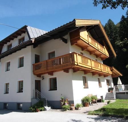 Gaestehaus Hauser Hainzenberg Esterno foto