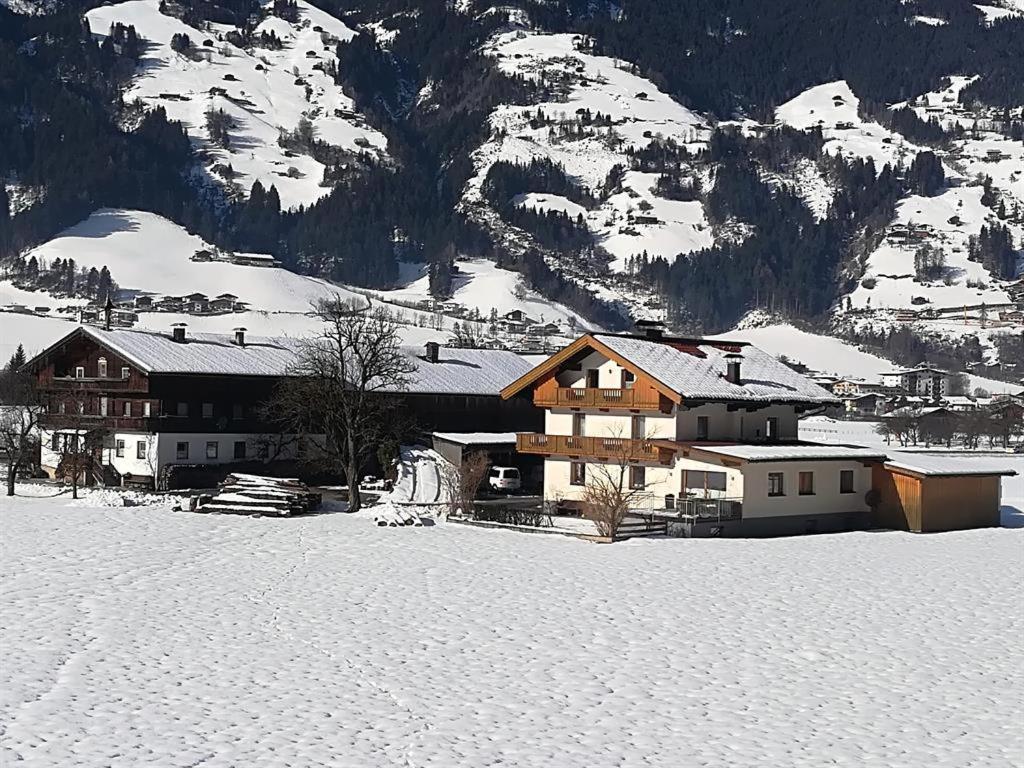 Gaestehaus Hauser Hainzenberg Esterno foto
