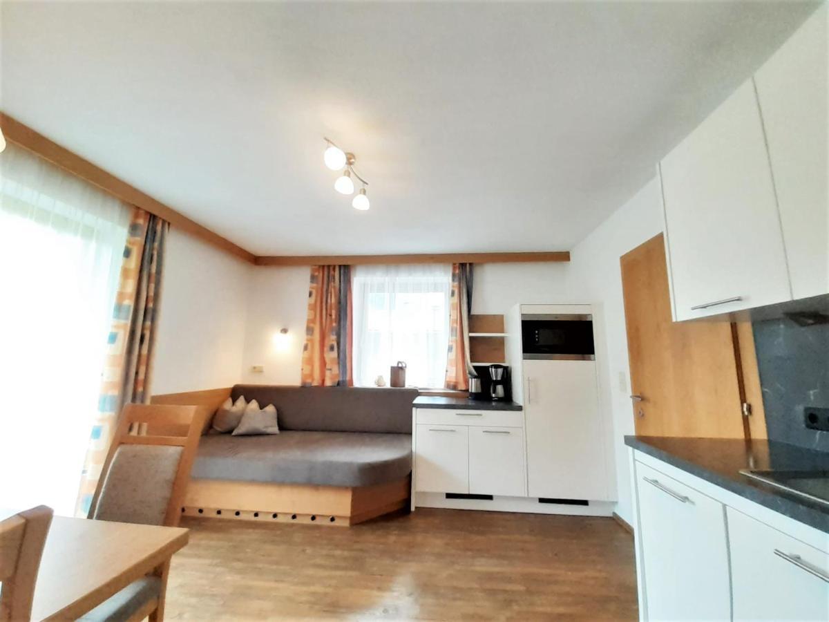 Gaestehaus Hauser Hainzenberg Esterno foto